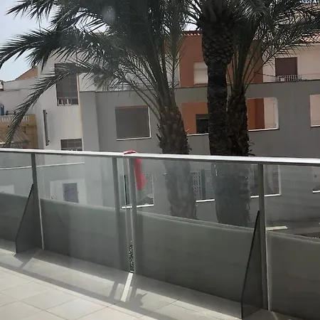 Centrico Con Piscina, Parque, Terraza, Jardin 아파트 데니아